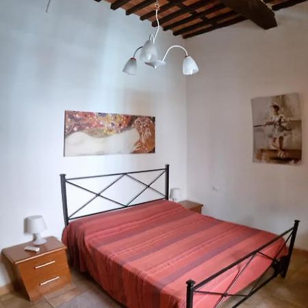 Onda Blu - Bilocale Con Aria Condizionata A Due Passi Dal Castello E Dal Torrione E Rivellino Piombino Exterior foto