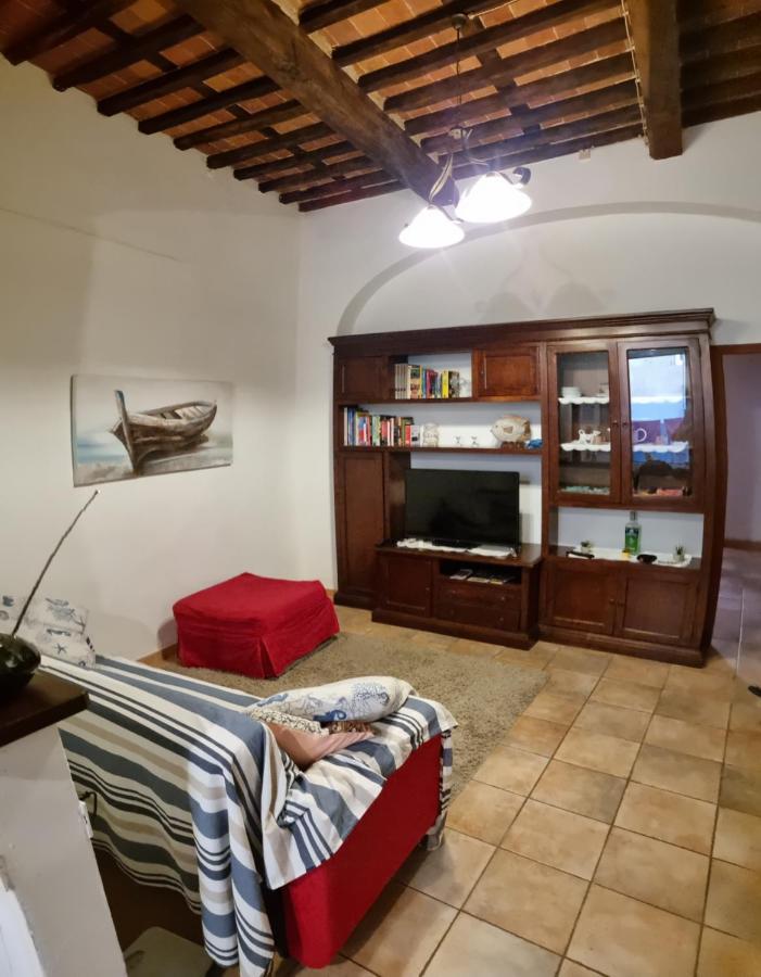 Onda Blu - Bilocale Con Aria Condizionata A Due Passi Dal Castello E Dal Torrione E Rivellino Piombino Exterior foto